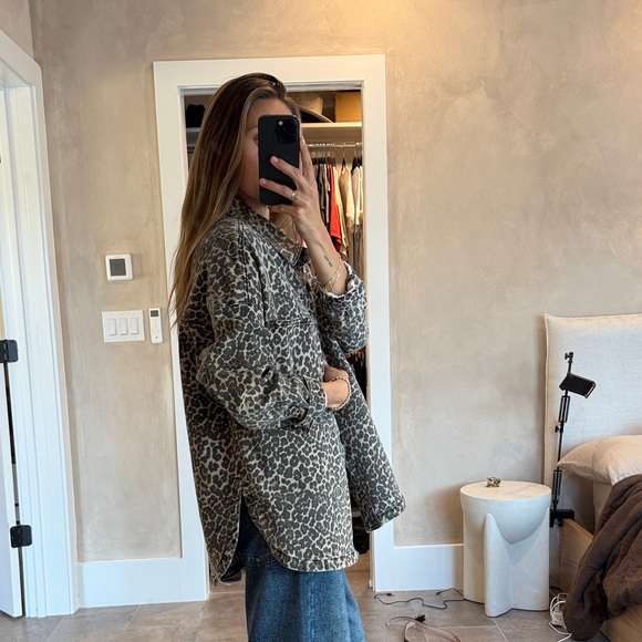 Leopard Print Women's Jacket - Picture 5 of 7